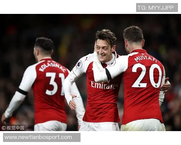 特纳三分球表现惊艳队友鼓励他勇敢投篮展现新风采